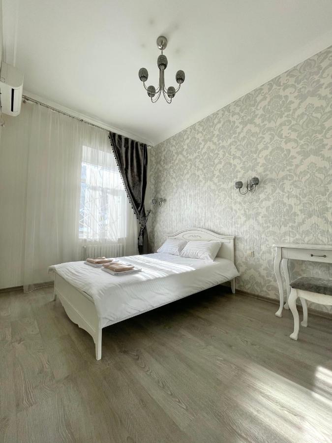 אודסה Cozy Apartment On Greek Street 15 מראה חיצוני תמונה