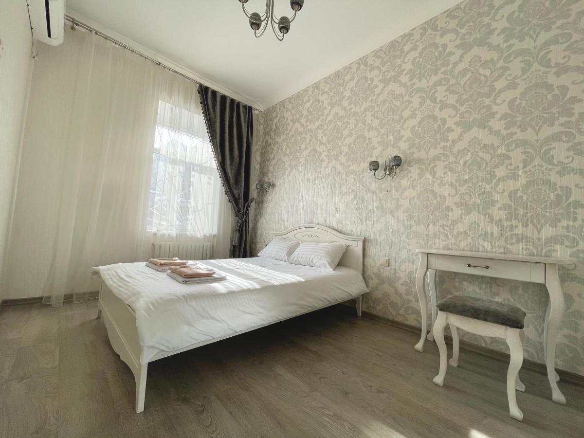 אודסה Cozy Apartment On Greek Street 15 מראה חיצוני תמונה