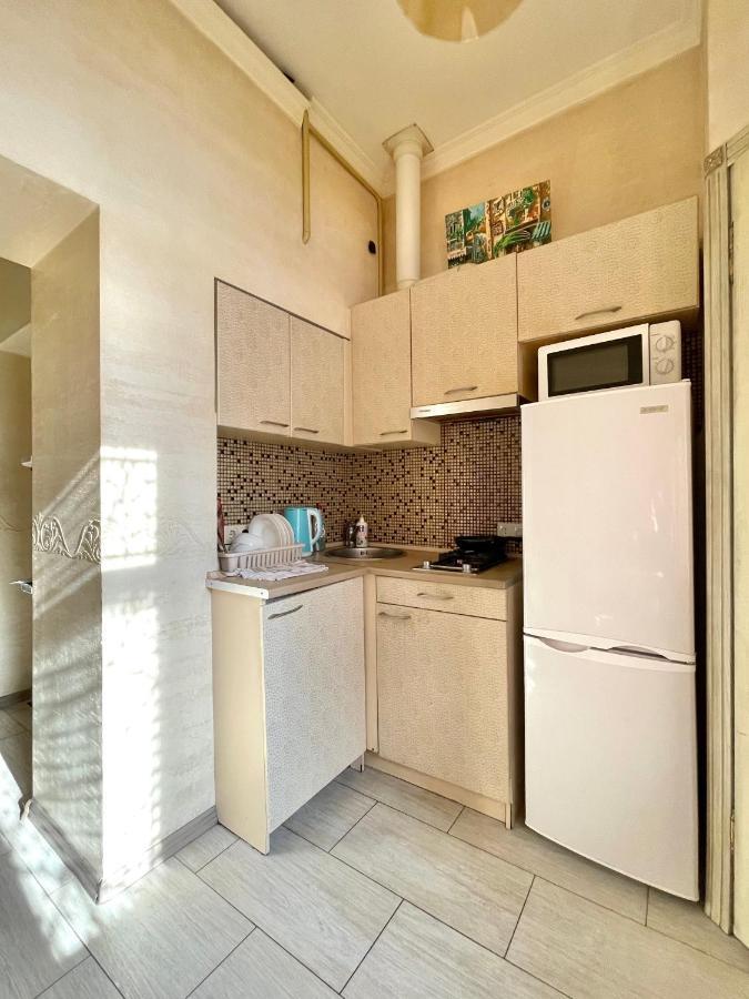 אודסה Cozy Apartment On Greek Street 15 מראה חיצוני תמונה