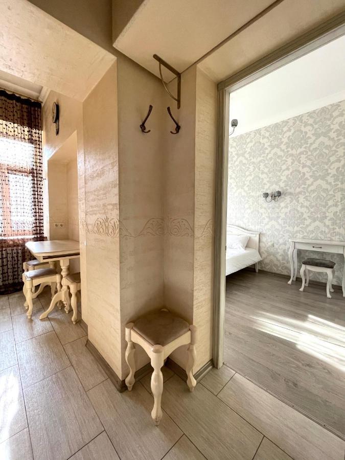 אודסה Cozy Apartment On Greek Street 15 מראה חיצוני תמונה