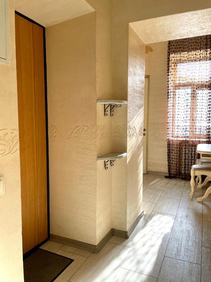 אודסה Cozy Apartment On Greek Street 15 מראה חיצוני תמונה